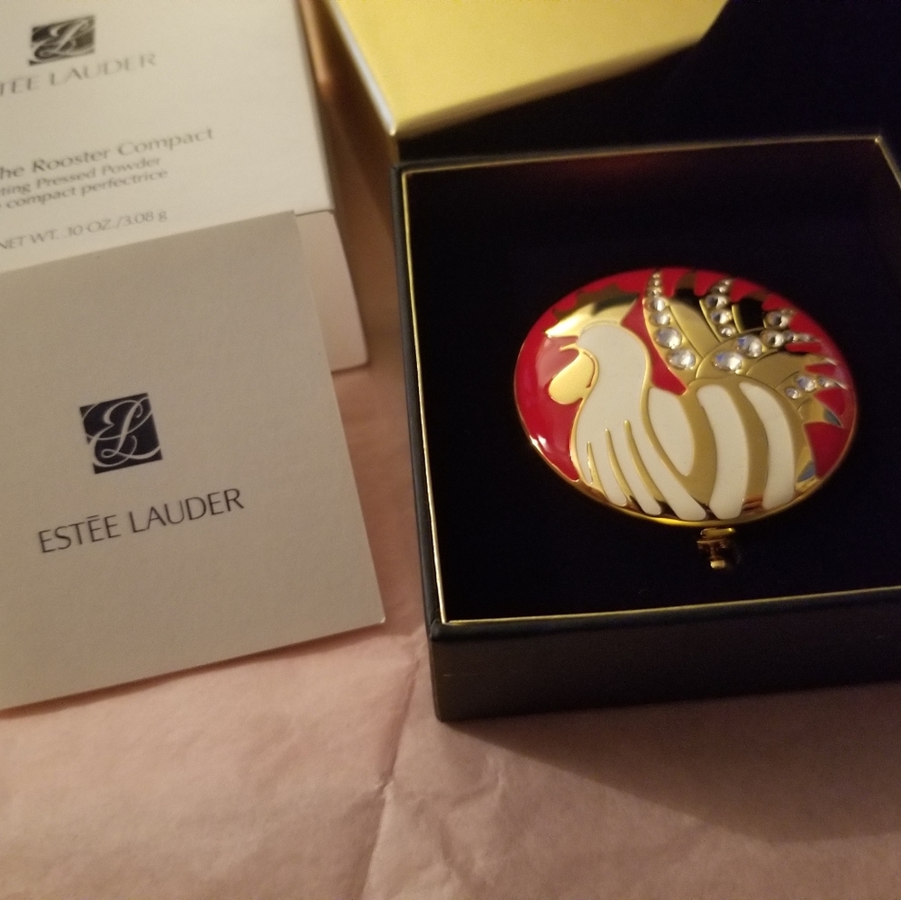 ESTEE LAUDER YEAR OF THE ROOSTER COMPACT 01 NIB